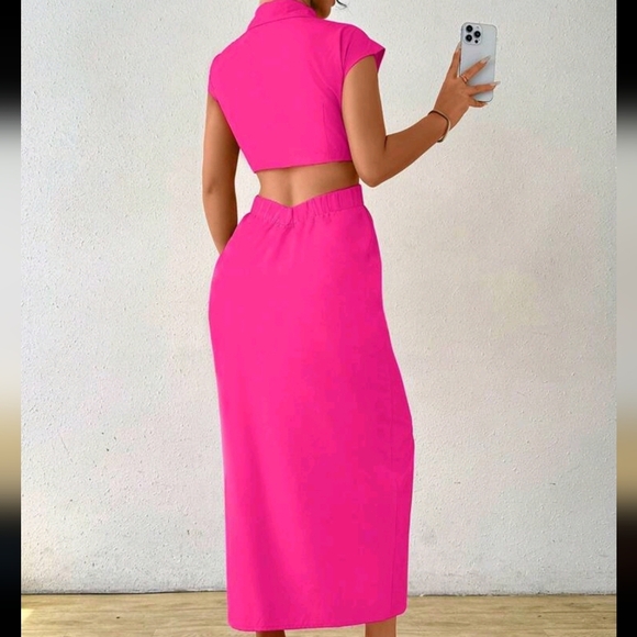 Summer Casual Solid Color V-Neck Waist-Revealing Button-Front Shirt Dress - Picture 3 of 4